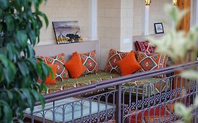 Riad Kale Polis
